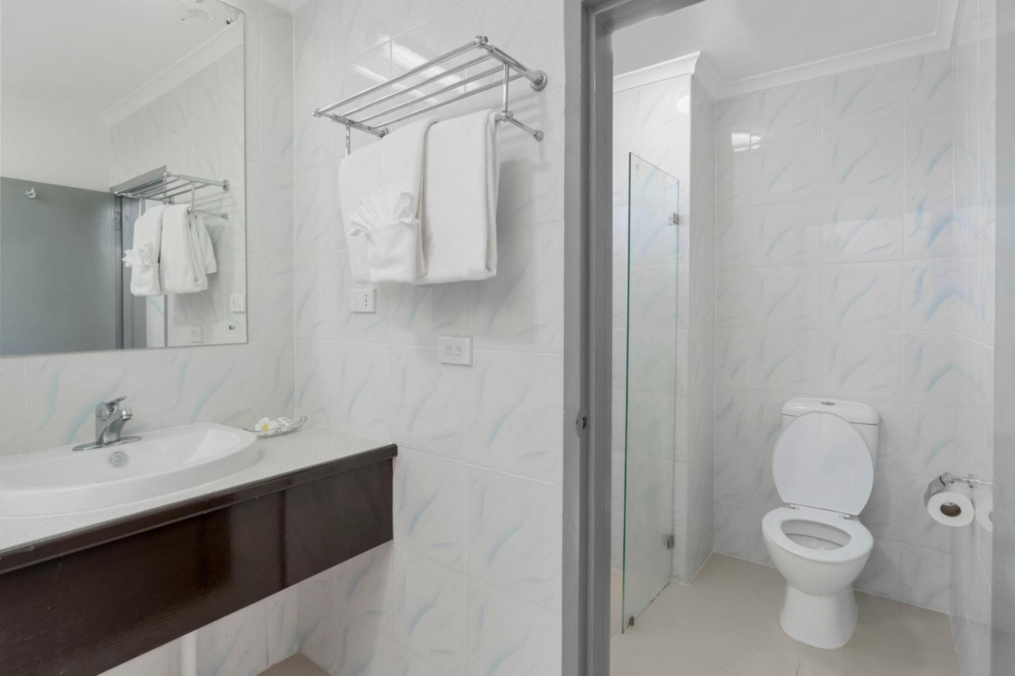 Trans International Hotel ナンディ エクステリア 写真